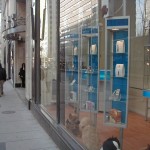 Exhibidores comerciales economicos